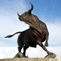Grandes estatuas de animales de bronce famosa escultura de toros de metal